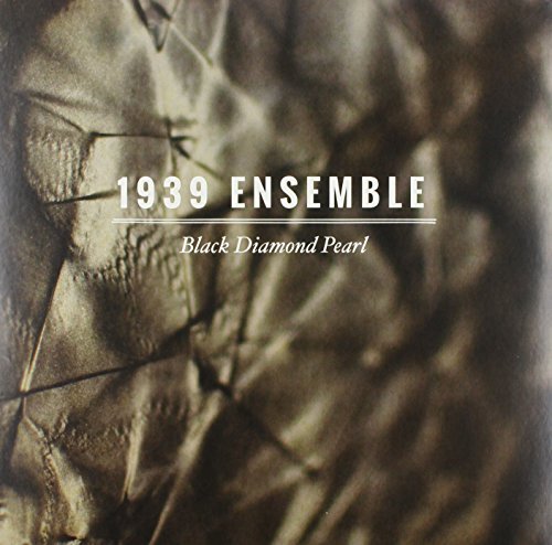 1939 Ensemble/Black Diamond Pearl