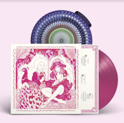 Melody's Echo Chamber/Bon Voyage (violet vinyl)@violet colored vinyl with a bonus phénakisticope