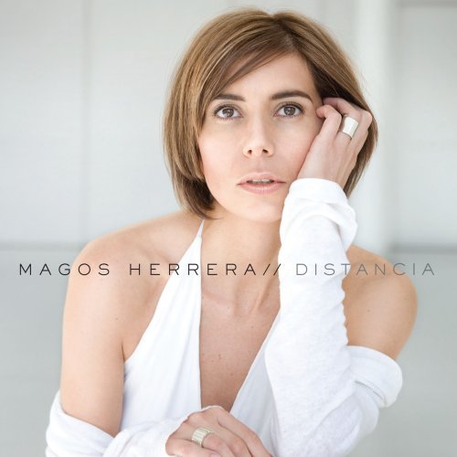 Magos Herrera/Distancia