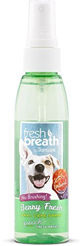 Fresh Breath by TropiClean Berry Flavored Oral Care Spray for Dogs, 4 oz