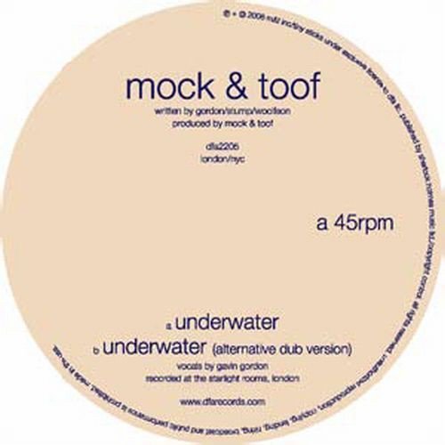 Mock & Toof/Underwater