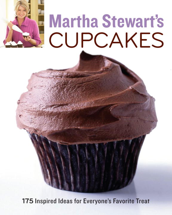 Martha Stewart Living Magazine Martha Stewart's Cupcakes 175 Inspired Ideas For Everyone's Favorite Treat 
