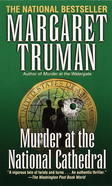Margaret Truman/Murder at the National Cathedral
