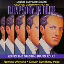 George Gershwin/Plays Rhapsody In Blue