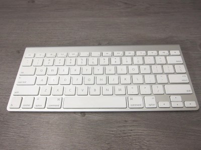 Goodtech Apple Wireless Bluetooth Keyboard For Apple Tested White Model A1314 