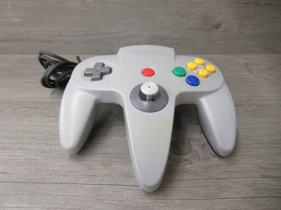 Grey Nintendo Nus 005 Controller For N64 Grey Nintendo Nus 005 Controller For N64 Controller Only 