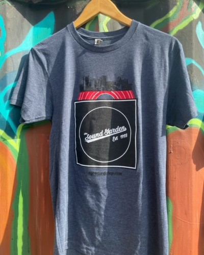 Baltimore Skyline T-Shirt/Heather Navy Blue/Red/Black@XS