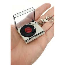 Keychain/World's Coolest Turntable