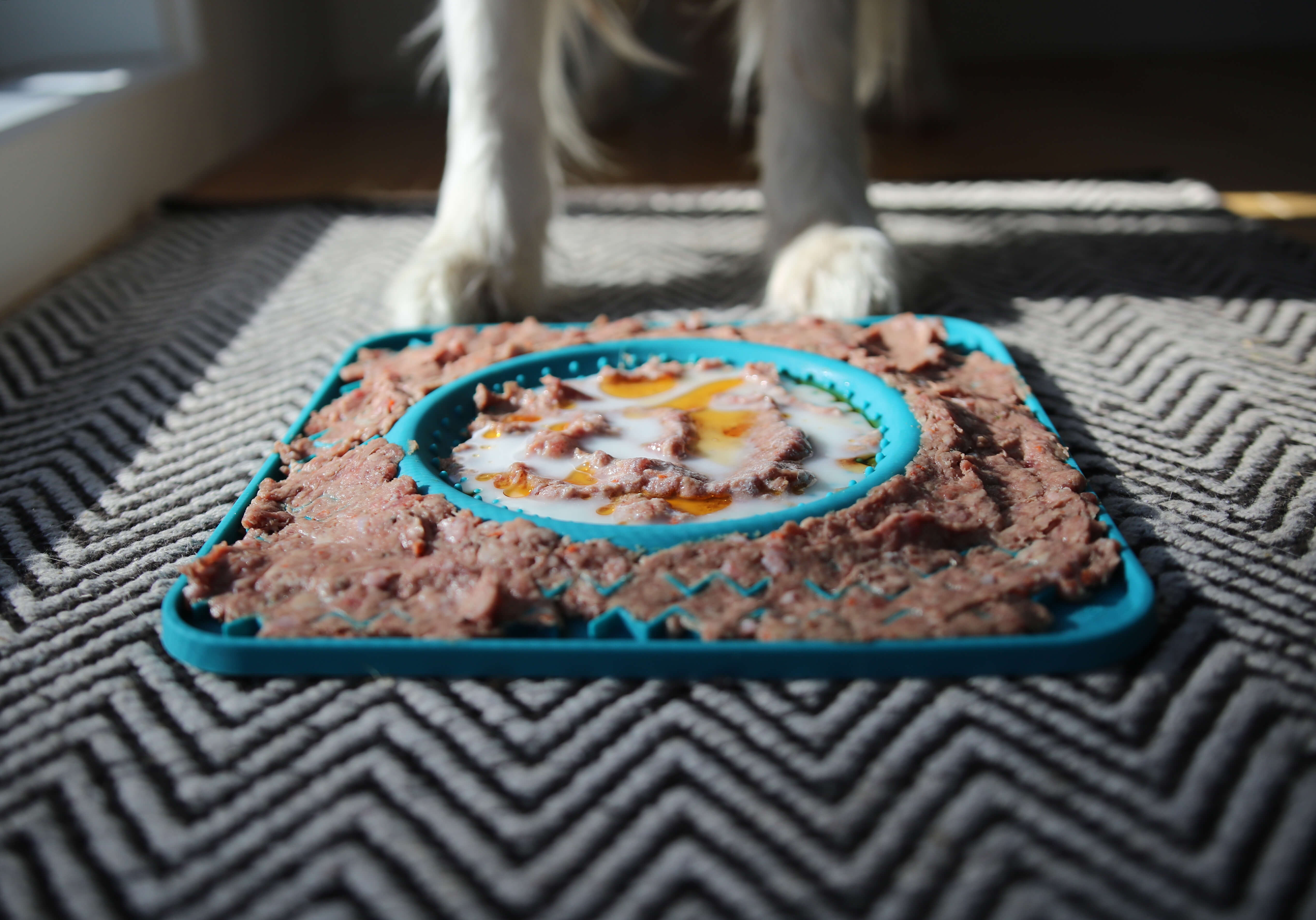 Messy Mutts - Licking Bowl Mat