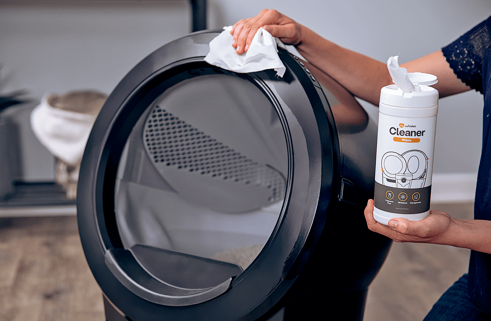 Whisker Cleaner Wipes used with Litter-Robot